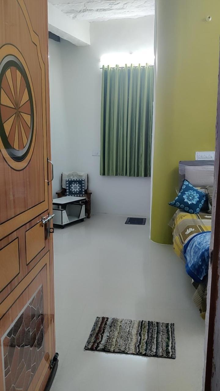 Ugs Guest House جودبور الغرفة الصورة